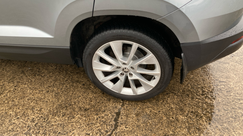 Skoda Karoq 1.5 TSI SE L 5dr Petrol Estate